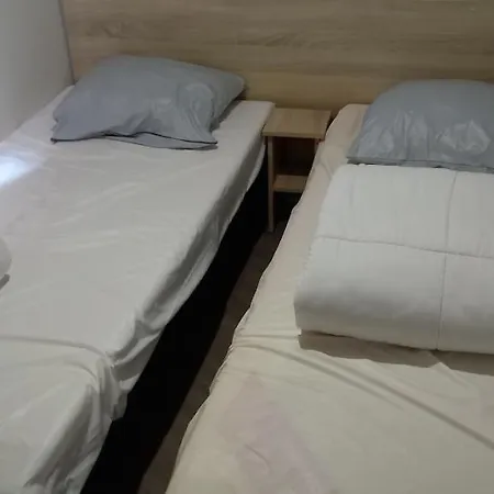 Mh 502 Bois Dormant Annexe *